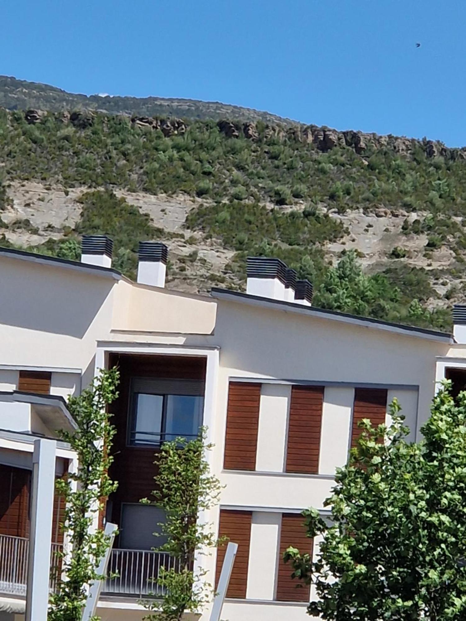 Duplex Gaby Daire Sabiñánigo Dış mekan fotoğraf